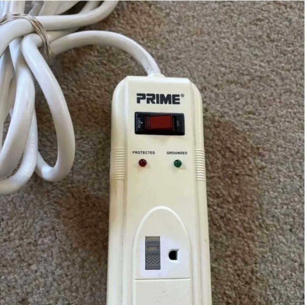 Prime Surge Protector Power Strip - Picture 2 of 5